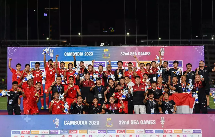 Selebrasi Timnas U-22 Indonesia meraih emas SEA Games 2023.