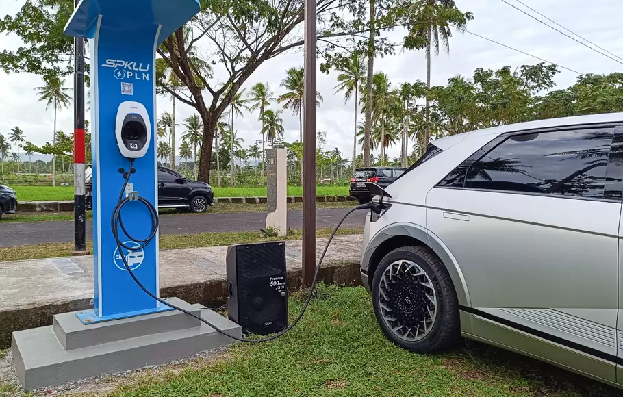 Astra Otoparts Siap Kembangkan Charging Station Kendaraan Listrik