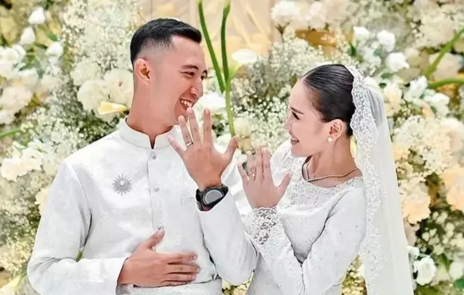 Ayu Ting Ting Akui Putus dengan Muhammad Fardhana pada 22 Juni