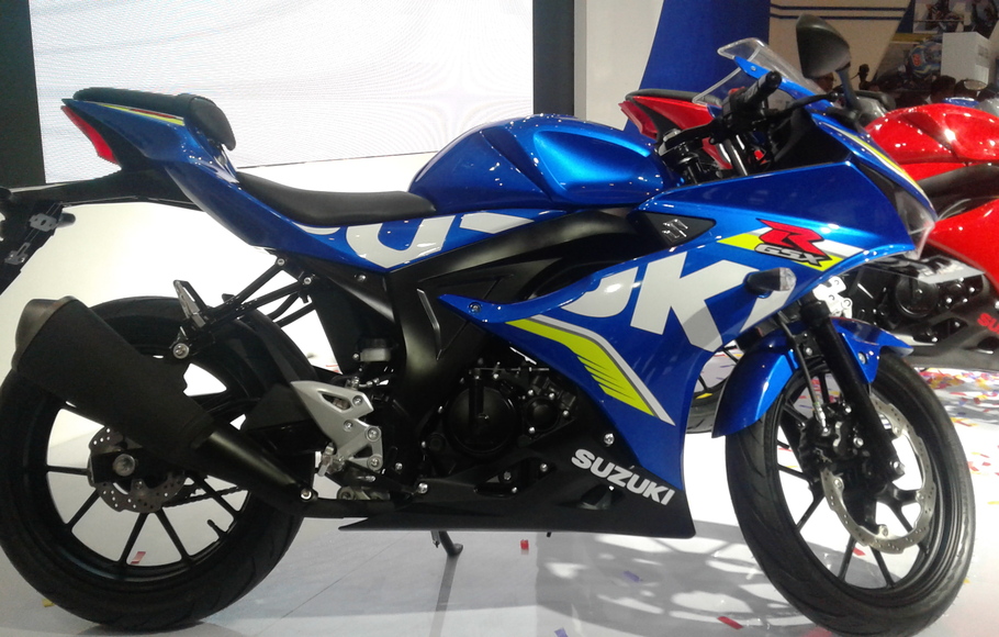 Suzuki мотоцикл GSX r125 2014 года