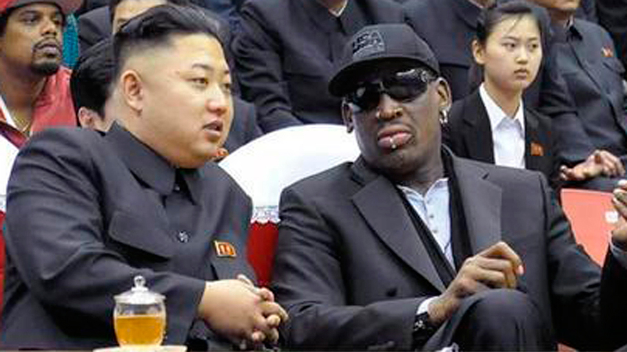 Pemimpin Korea Utara Kim Jong-Un dan mantan pebasket Amerika Serikat Dennis Rodman. - (Marca.com)