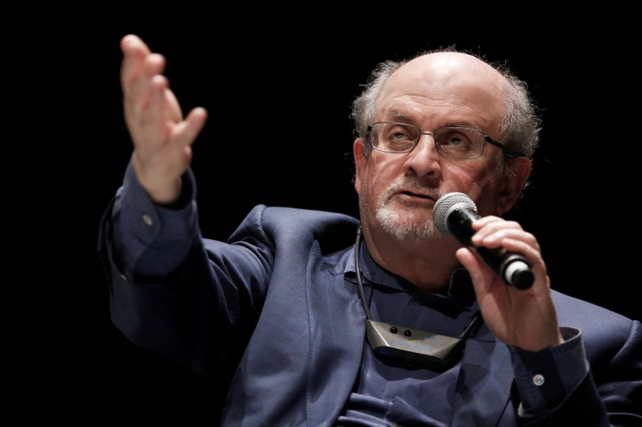 Salman Rushdie - (AFP/Charly Triballeau)