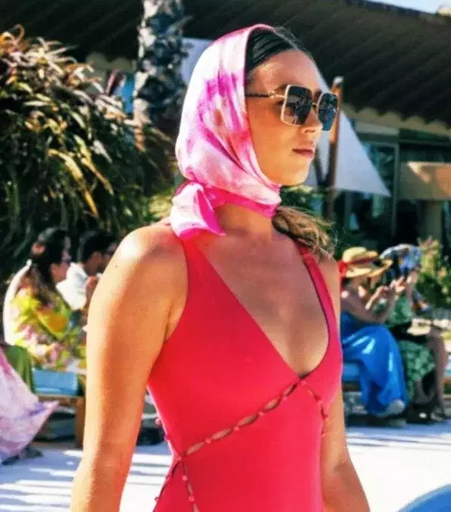 Red Sea Fashion Show 2024 di Riyadh, Arab Saudi juga menampilkan peragaan baju renang yang jadi pertama dalam sejarah Arab Saudi. - (Google/-)