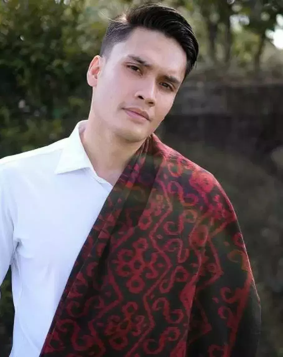 Randy Pangalila - (Google/-)