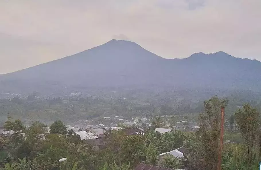 Gunung Api Slamet di Jawa Tengah. - (Beritasatu.com/Dian Aprilianingrum)