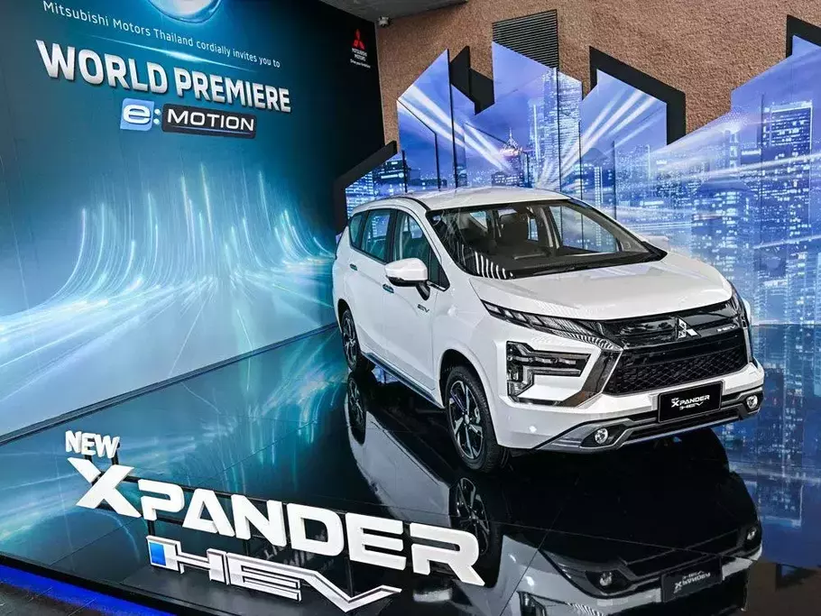Mitsubishi XPander Hybrid EV (HEV) diluncurkan di Thailand pada awal 2024 ini. Mitsubishi baru akan membawa mobil hibrida ke Indonesia tahun depan. - (DOK/Mitsubishi Thailand)