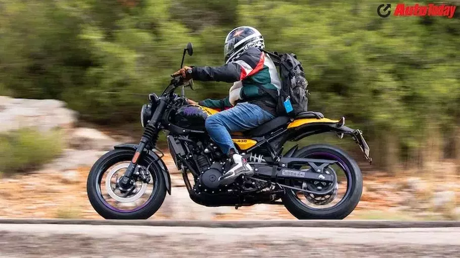 Royal Enfield Guerilla 450 dijual di harga Rp 46 juta. - (DOK/India Today)