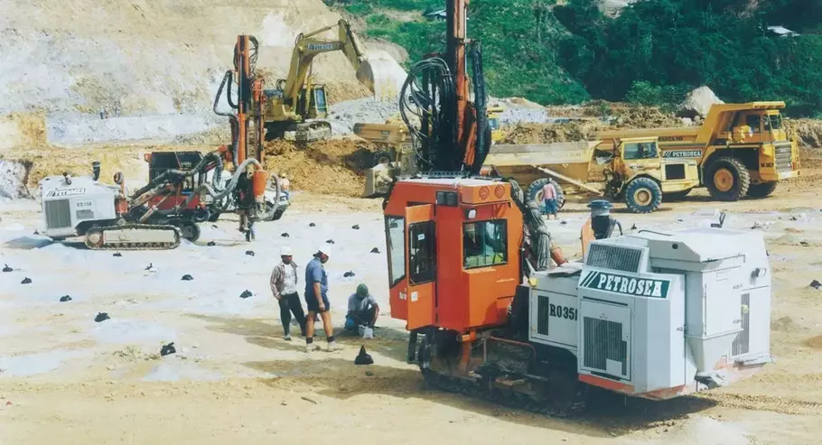 Proyek pertambangan emas Newmont Minahasa Raya di Sulawesi Utara yang dimulai pada tahun 1995. - (Petrosea/Istimewa)
