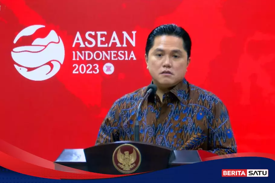 Jokowi Instruksikan 2 Hal Ke Erick Thohir Antisipasi Sanksi FIFA