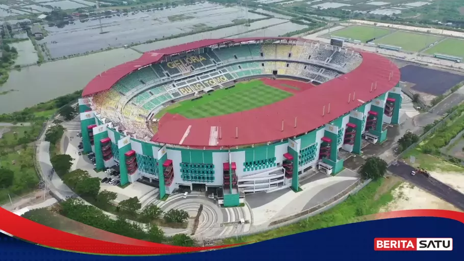 Pemkot Surabaya Bantah Stadion Gelora Bung Tomo Tak Penuhi Standar FIFA