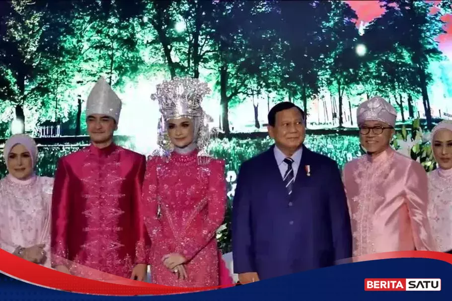 President Prabowo, Vice President Gibran and Jokowi attend Princess Zulhas' wedding reception