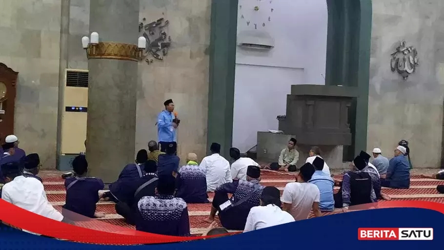 Pembekalan Akhlak dan Kesehatan untuk Jemaah Haji Embarkasi Pondok Gede