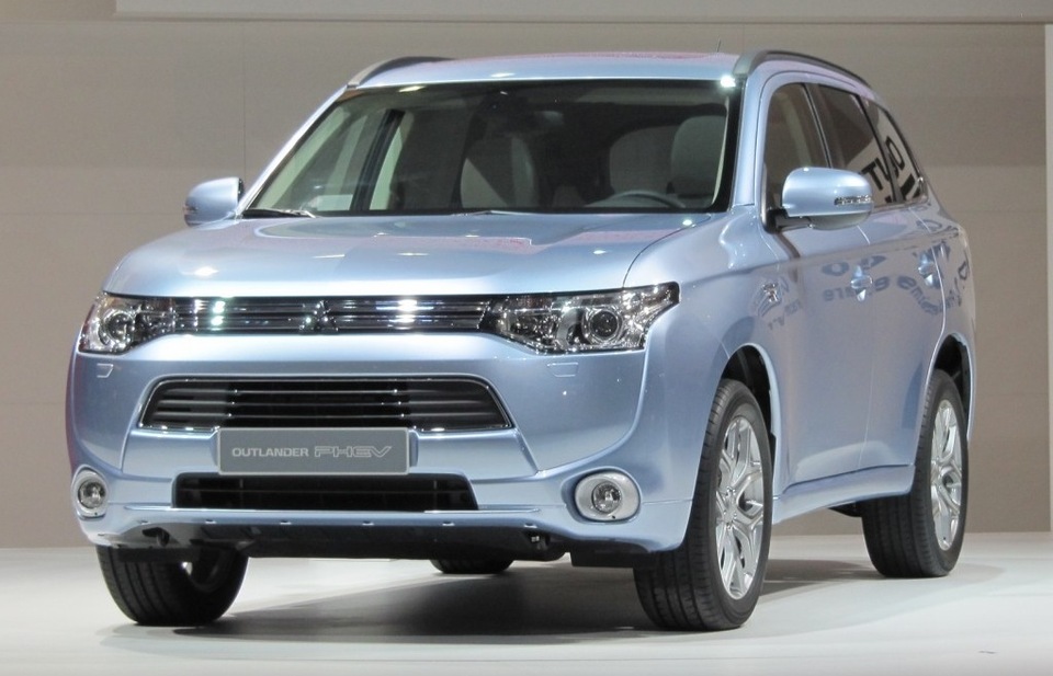 Mitsubishi plug in hybrid