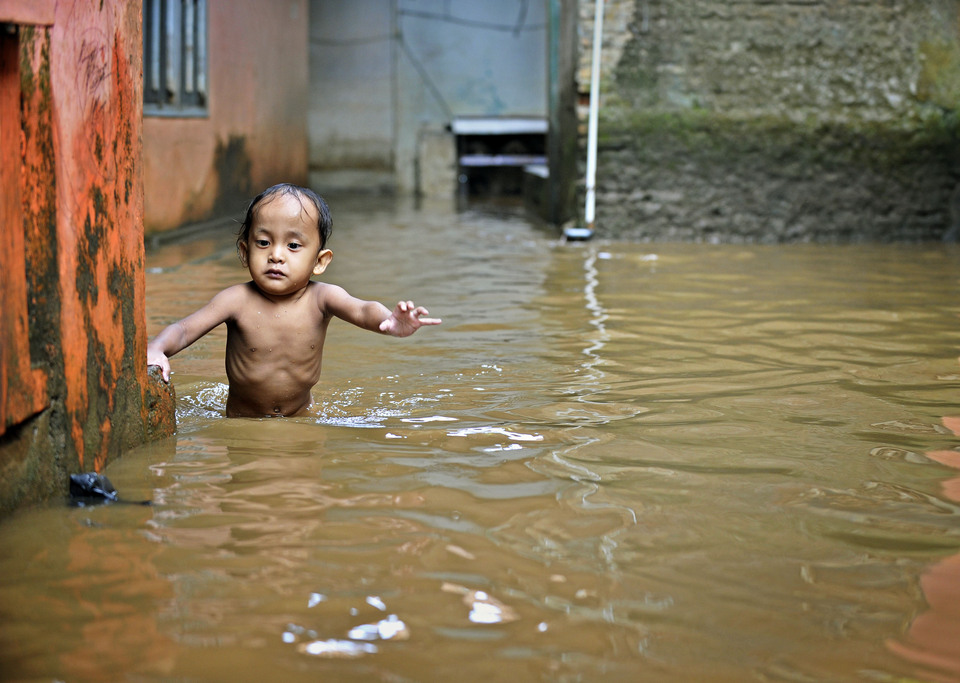 Banjir Rendam Wilayah Jakarta Dan Tangsel