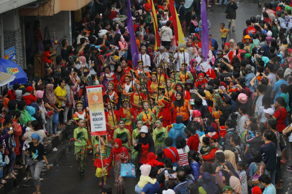 Perayaan festival Cap Go Meh 2017 di Jalan Suryakacana, Kota Bogor berlangsung meriah, Sabtu, 12 Februari 2017.