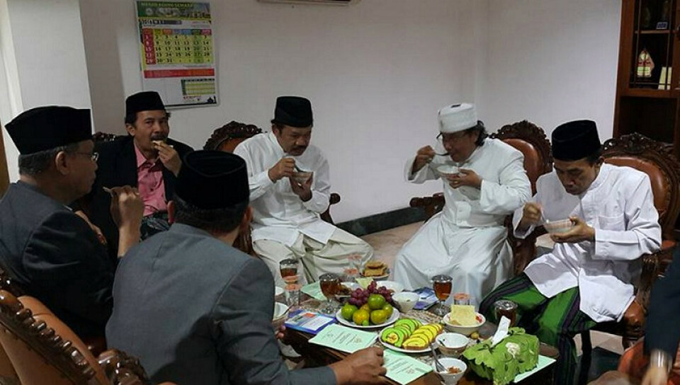 Di Balik Viralnya Foto Doa Umat Katolik untuk Umat Islam yang Berpuasa