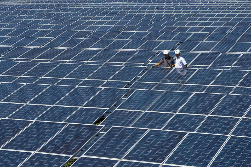 Pembangkit Listrik Tenaga Surya (PLTS)