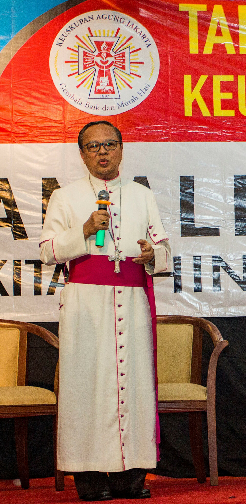 Uskup Agung Jakarta, Mgr Ignatius Suharyo.