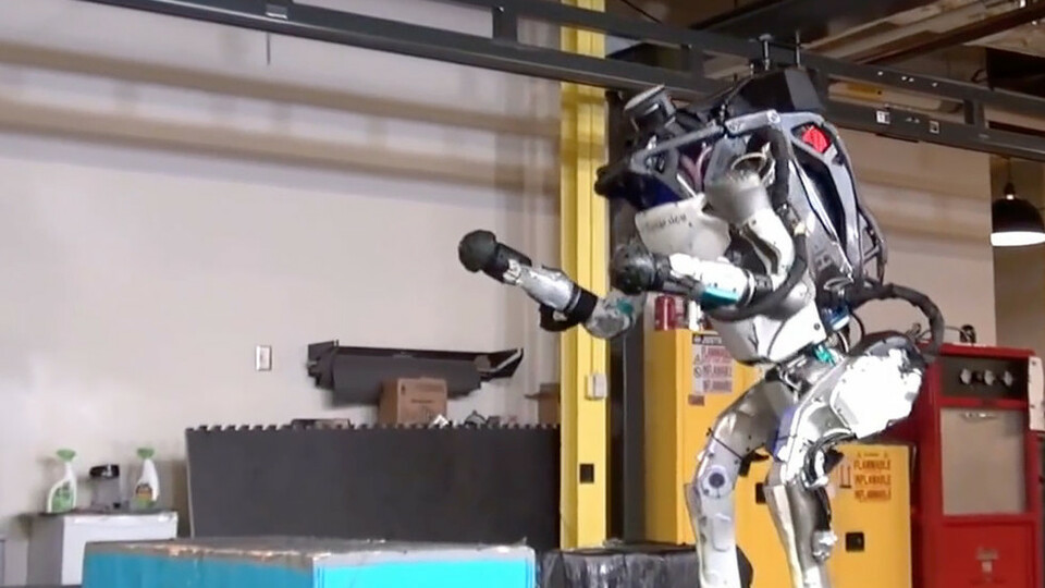 Robot Humanoid dan Animaloid akan digunakan militer Korea Selatan untuk berbagai tugas, termasuk misi penyelamata dan pencrian serta pengintaian.