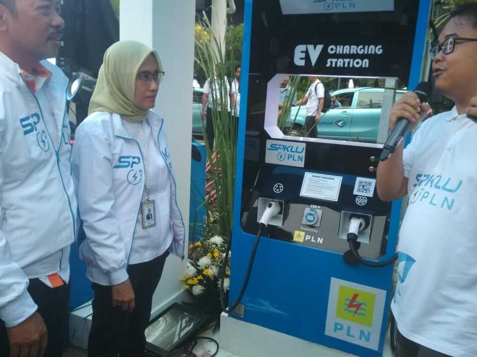 Stasiun Pengisian Kendaraan Listrik Kini Tersedia Di Kota