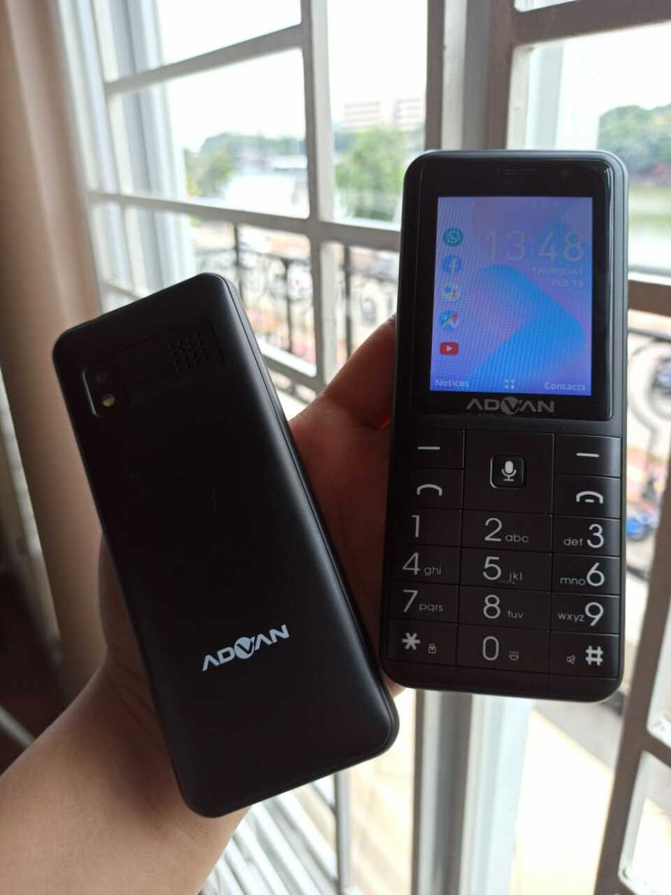 advan feature phone 4g