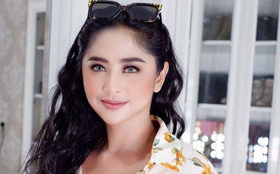 Berencana Menikah Lagi Dewi Perssik Ungkap Sudah Dilamar Pilot 