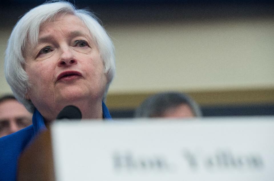 Gubernur The Fed Janet Yellen mengkhawatirkan kondisi ekonomi global, yang dapat meredam peluang kenaikan suku bunga AS dalam waktu dekat.  