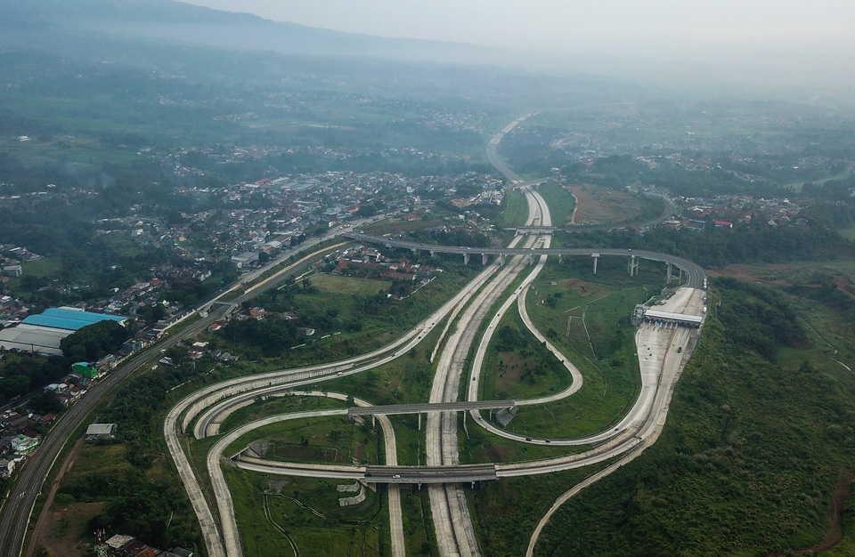 Proyek pembangunan jalan tol Bogor-Ciawi-Sukabumi (Bocimi).
