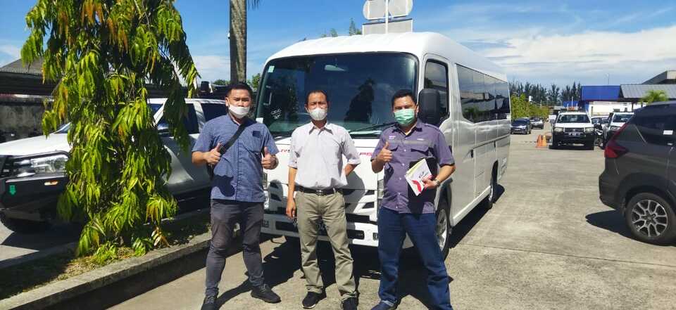  Jenis kendaraan light bus untuk operasional di wilayah Indonesia Timur yang diadakan PT Transkon Jaya Tbk (TRJA).