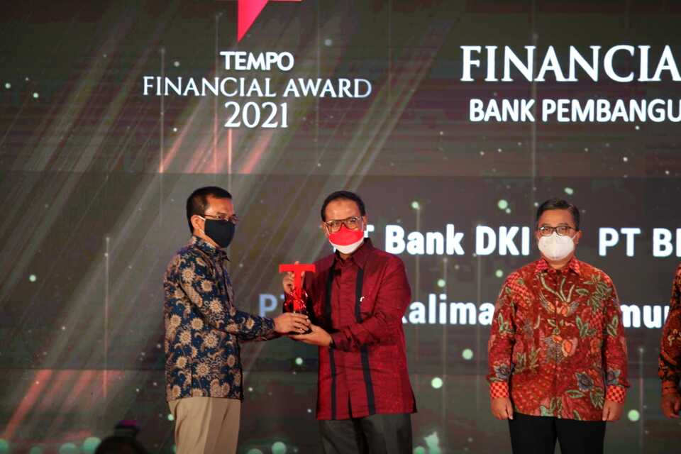 Bank DKI Raih Penghargaan Digital Services Dan Financia Resilience