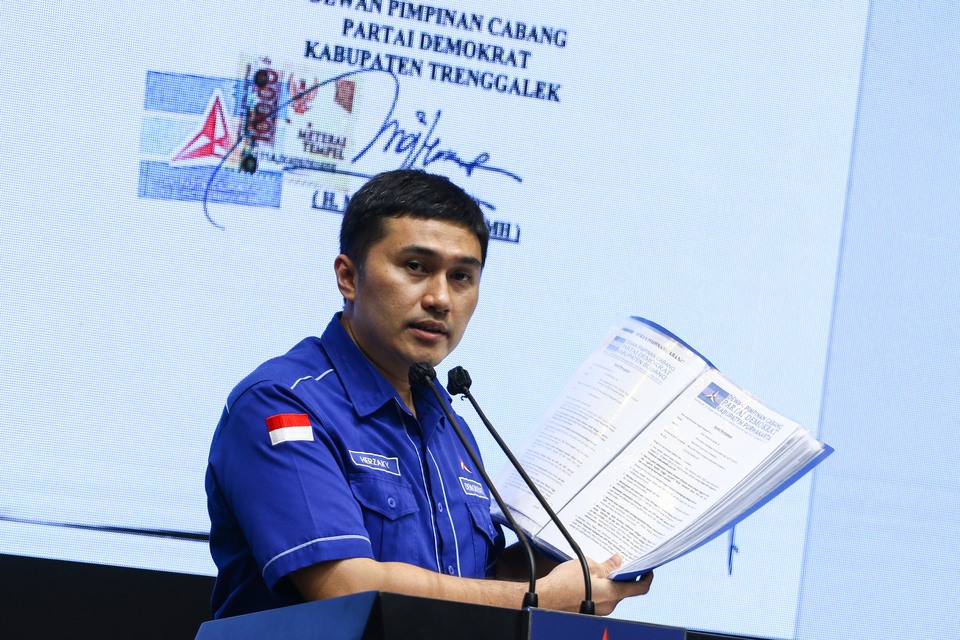 Herzaky Mahendra Putra.