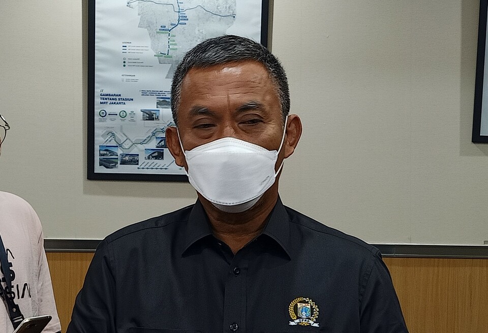 Ketua DPRD DKI Prasetio Edi Marsudi saat diwawancara wartawan di Gedung DPRD DKI Jakarta, Selasa, 2 November 2021.