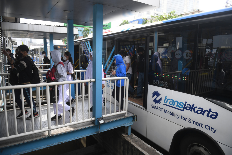 Mulai Hari Ini, Transjakarta Ganti Nama Halte GBK Dan Senayan JCC