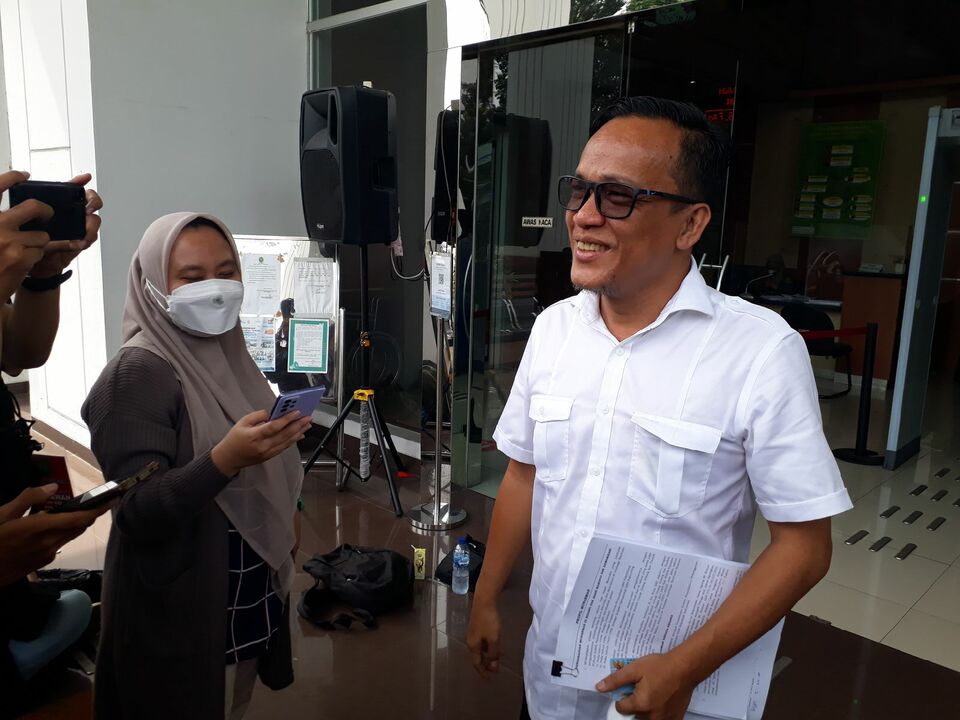 Ketua Umum Jokowi Mania (Joman) Immanuel Ebenezer?, ?menjadi saksi meringankan untuk terdakwa Munarman di Pengadilan Negeri Jakarta Timur, Rabu, 23 Februari 2022.