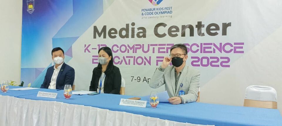 Ketua BPK Penabur Jakarta Antono Yuwono menjelaskan pelaksanaan K-12 Computer Science Education Fair 2022 yang digelar 7-9 April 2022.