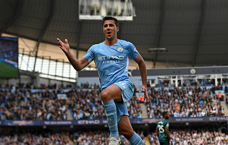 Teken Kontrak Baru, Rodri Di Manchester City Hingga 2027