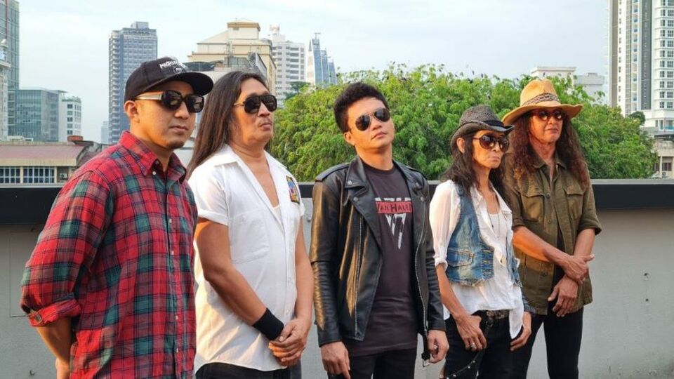 Penyanyi Indonesia Jadi Vokalis Band Legendaris Malaysia Search Halaman 1