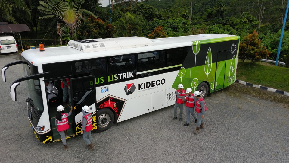 Bus Listrik Buatan Anak Negeri Digunakan Di Industri Tambang