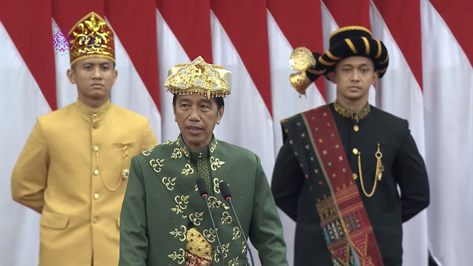 Presiden Joko Widodo menyampaikan pidato pada sidang tahunan MPR dan sidang bersama DPR dan DPD di Ruang Rapat Paripurna, Komplek Parlemen, Jakarta, Senin 16 Agustus 2022.