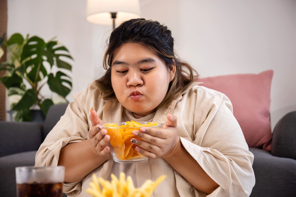 Obesitas adalah kondisi di mana seseorang memiliki berat badan atau jumlah lemak tubuh yang berlebihan, apa yang jadi penyebabnya?