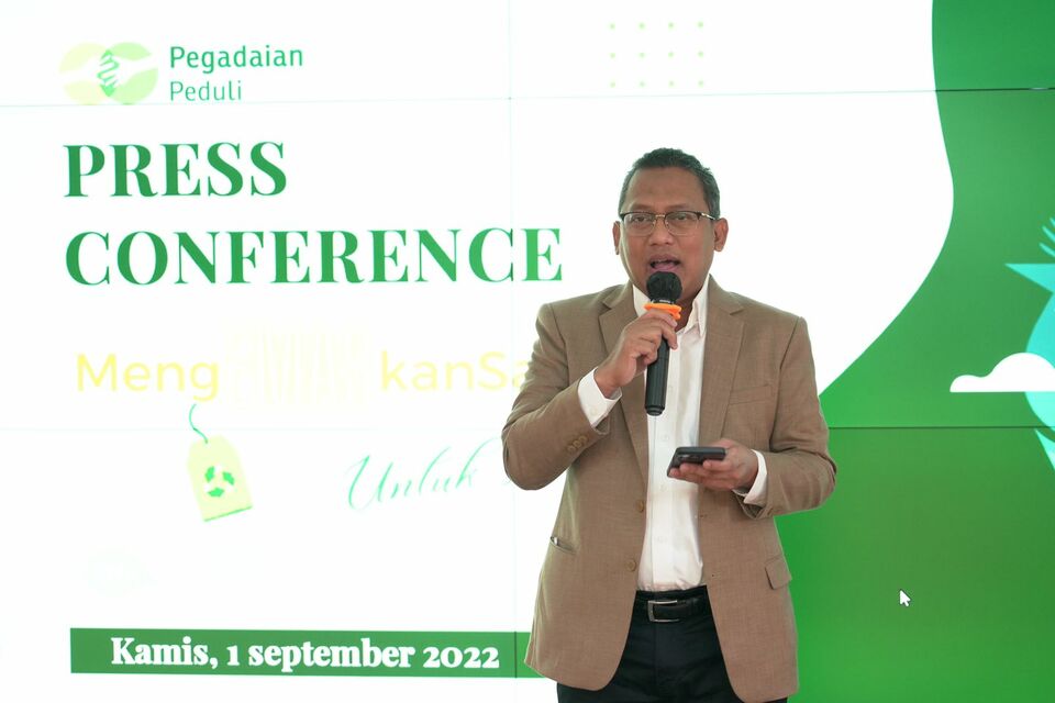 Direktur Utama PT Pegadaian Damar Latri Setiawan berbicara saat konferensi pers  di Kantor Pegadaian Kenari, Jakarta Pusat, Kamis 1 September 2022.