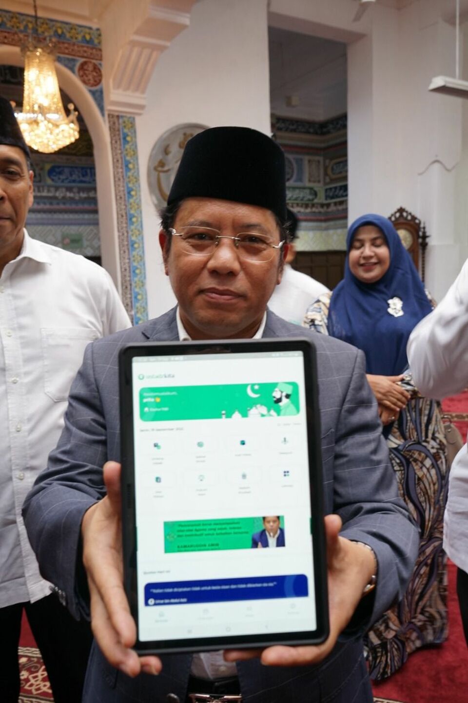 Direktur Jenderal Bimbingan Masyarakat (Dirjen Bimas) Islam Kementerian Agama, Kamaruddin Amin saat menjelaskan program Majelis Dai Kebangsaan dan Aplikasi UstadzKita.