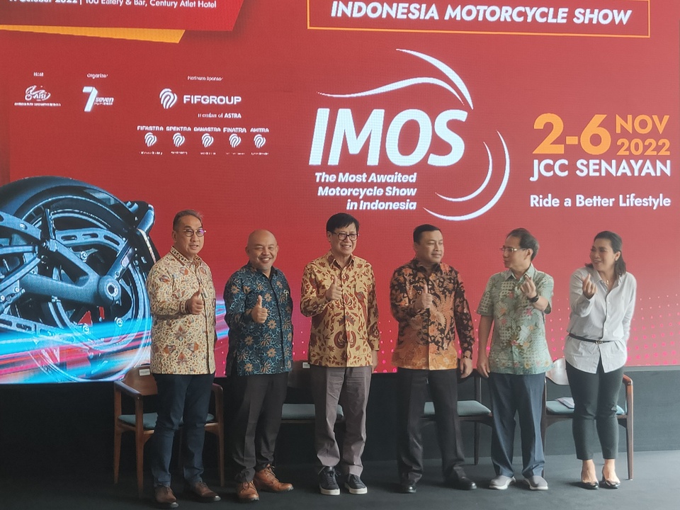 IMOS 2022 Jadi Ajang Pamer Teknologi Sepeda Motor Listrik - Halaman 1