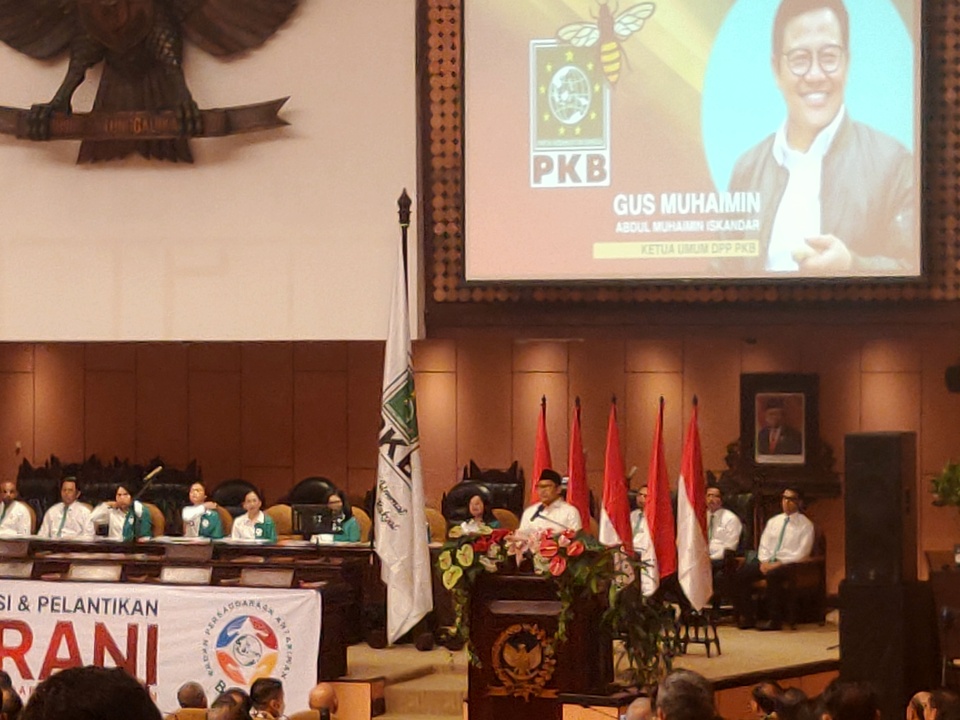 Ketua Umum Partai Kebangkitan Bangsa (PKB) Muhaimin Iskandar memberi sambutan dalam acara pelantikan pengurus DPP Berani 2022-2026, di gedung DPR, 31 Oktober 2022.