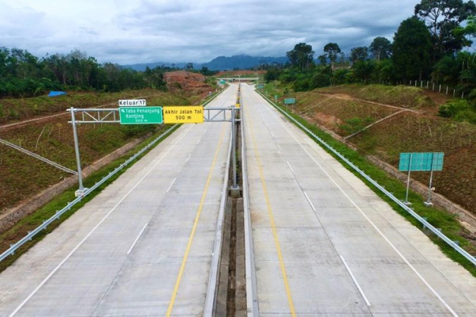 Jalan Tol Bengkulu-Taba Penanjung.