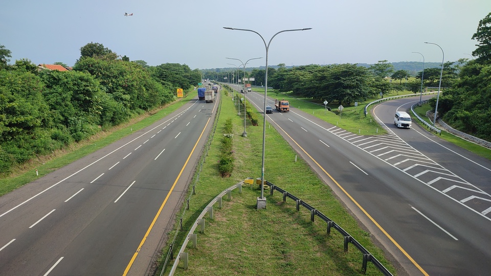 Jalan tol Palimanan-Kanci (Palikanci) yang akan dilalui oleh masyarakat pada libur Natal dan Tahun Baru (Nataru). 