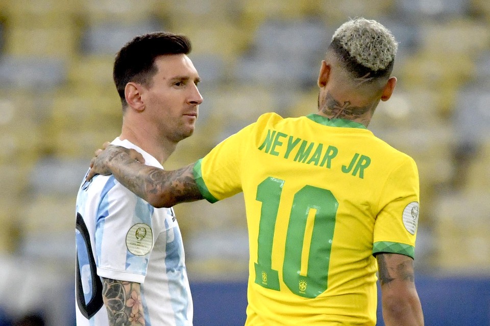 Neymar dan Lionel Messi di final Copa America 2021.
