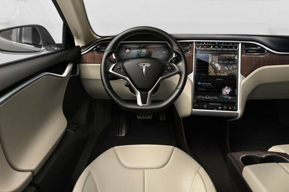 Interior mobil Tesla.
