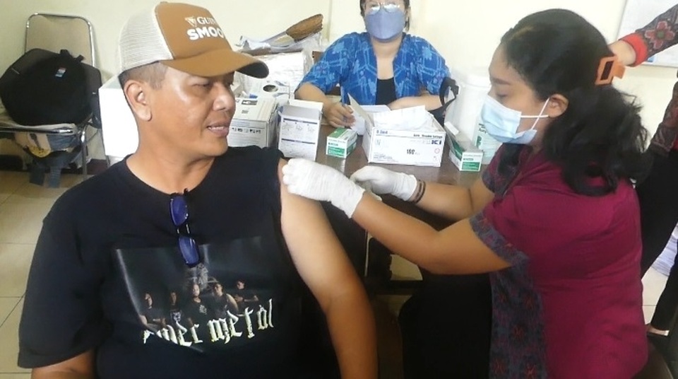 Dinas kesehatan Provinsi Bali mulai memberitakan layanan vaksin booster kedua terhadap masyarakat pada Rabu (25/1/2023)