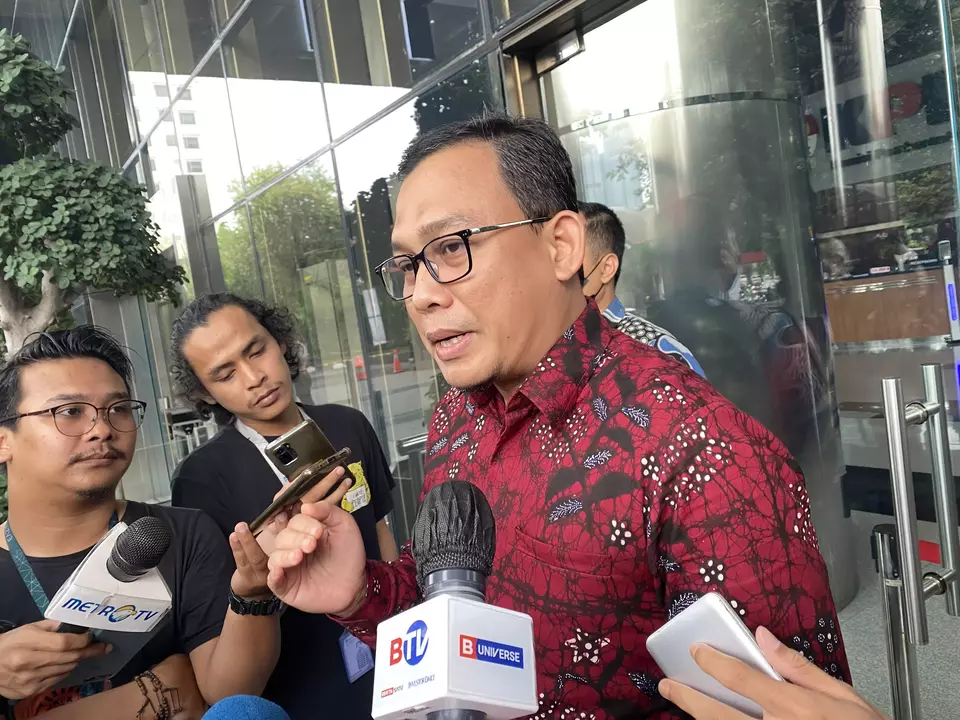 KPK Geledah Kantor PTPN XI Di Surabaya Terkait Dugaan Korupsi Pengadaan ...